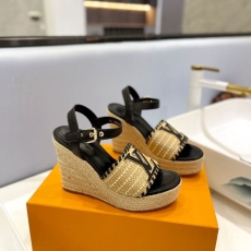 Louis Vuitton Sandals